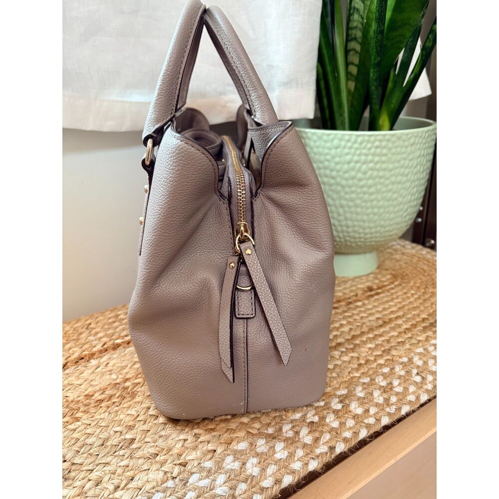 Authentic Kate Spade Larchmont Avenue Evangelie Nude Gray Handbag Satchel Cross - Picture 4 of 15